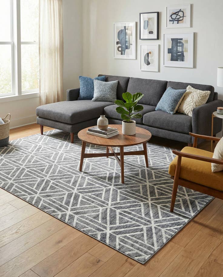 Detail image of 8' x 10' Lattice Trellis Rug