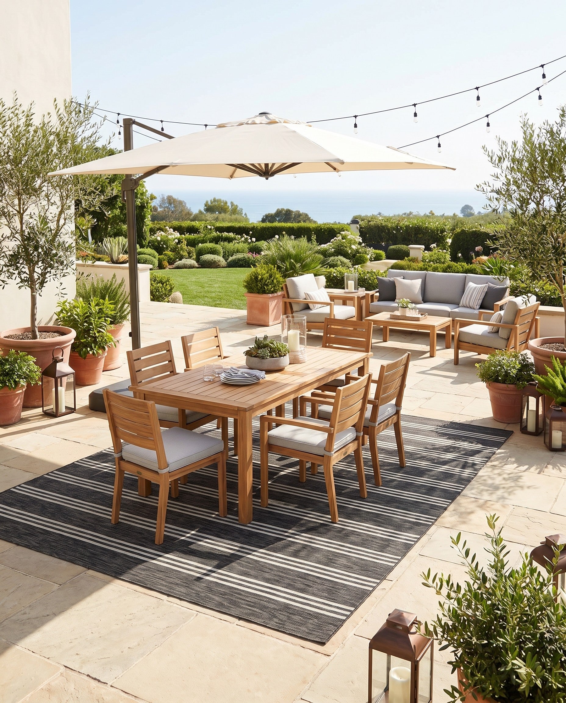 Charcoal Easy-Clean Jill Zarin Anguilla Indoor / Outdoor Rug