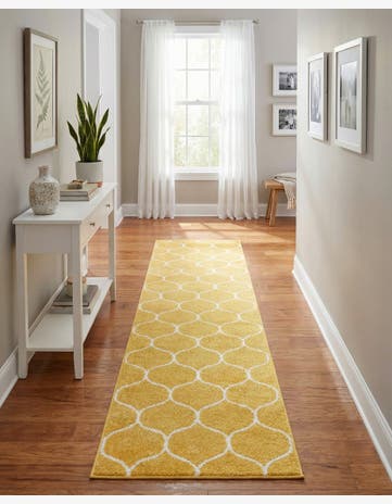 Yellow Trellis Frieze Runner Rug