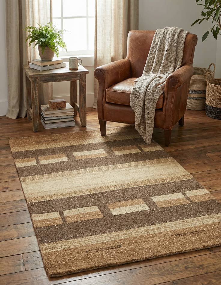 Detail image of 2' 7 x 4' 4 Hand Knotted Kashkuli Gabbeh Wool Rug