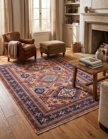 4' 9 x 6' 3 Hand Knotted Shirvan Rug