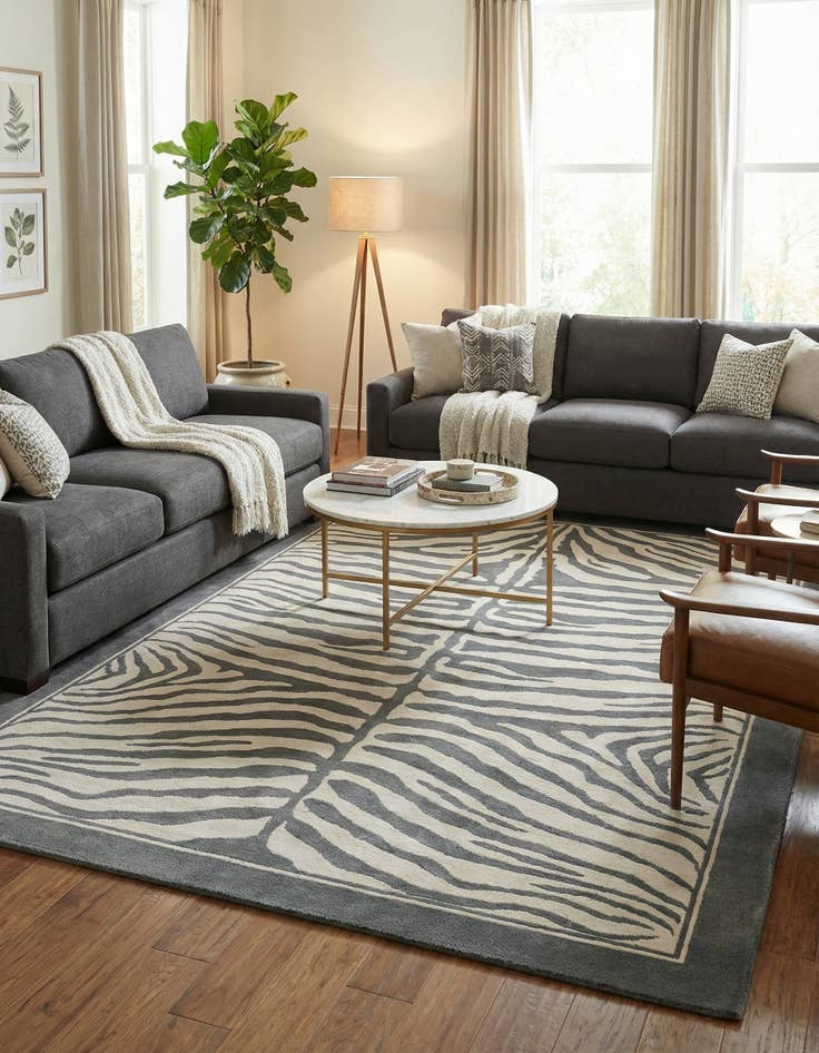 Detail image of  10' x 14' Savannah Rug