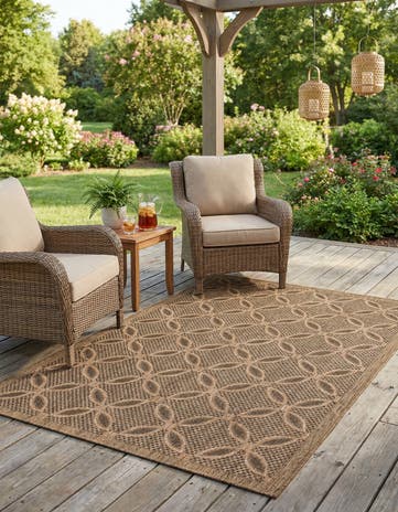 4' x 6' Easy-Clean Lattice Indoor / Outdoor Rug