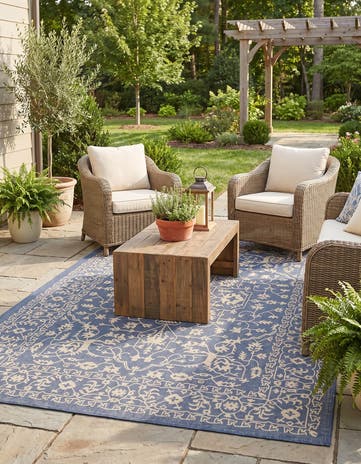 Blue Easy-Clean Botanical Indoor / Outdoor Rug