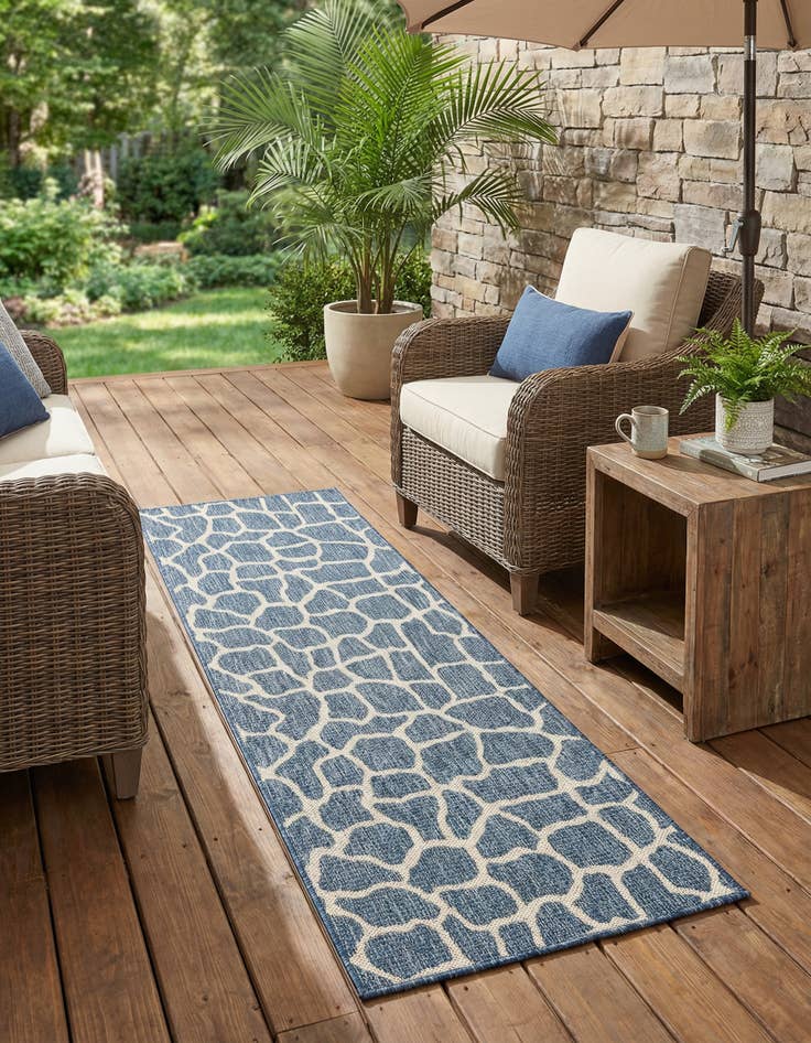 Detail image of 2' x 6' Easy-Clean Safari Indoor / Outdoor Runner Rug