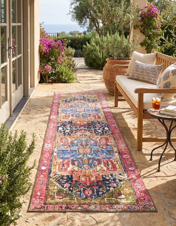 2' 7 x 11' Easy-Clean Traditional Indoor / Outdoor Runner Rug