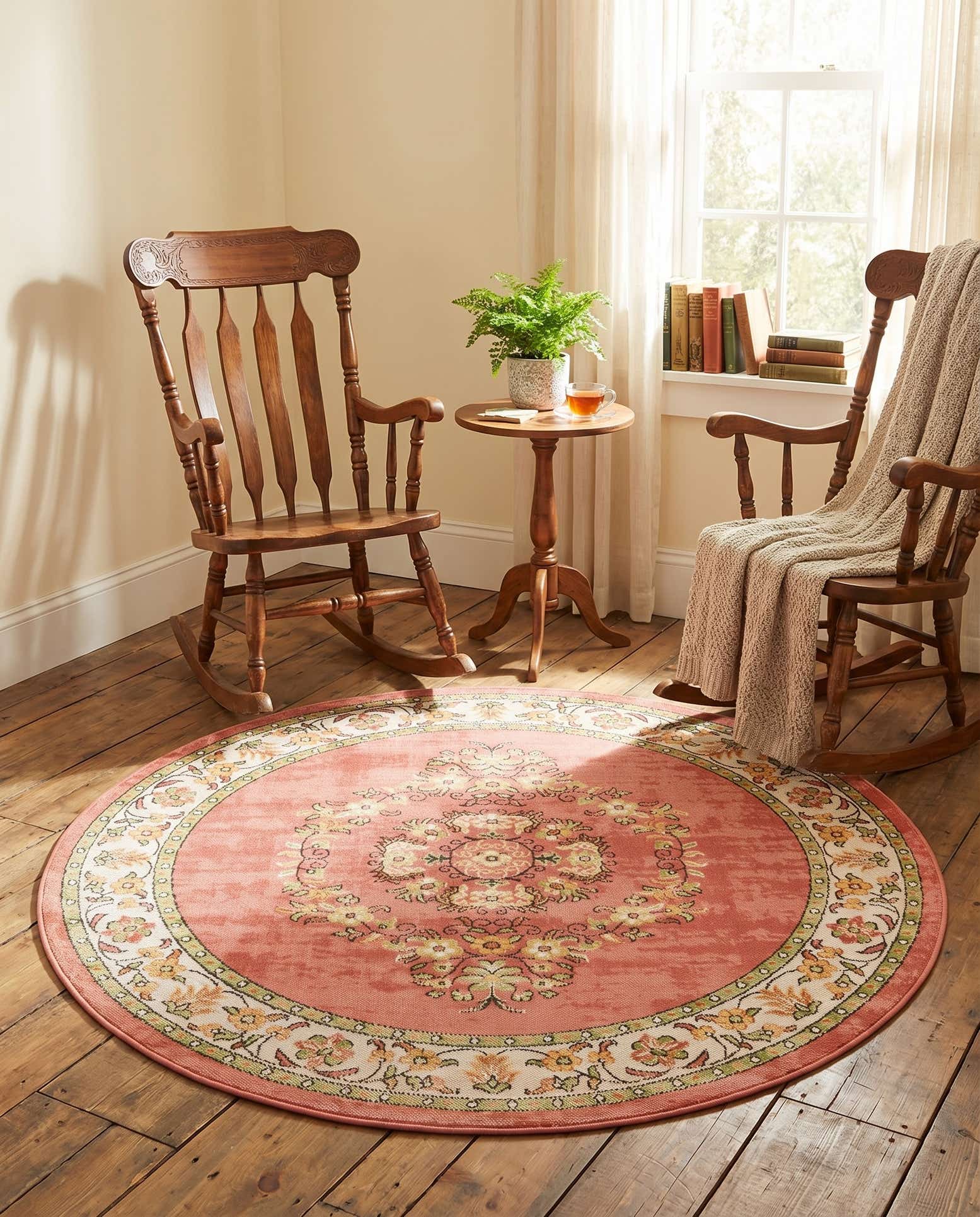 5' 3 x 5' 3 Lucerne Round Rug