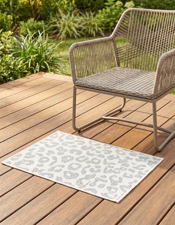 2' x 3' Easy-Clean Safari Indoor / Outdoor Rug