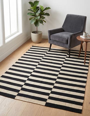 4' 1 x 5' 10 Hand Woven Kilim Suzani Wool Rug