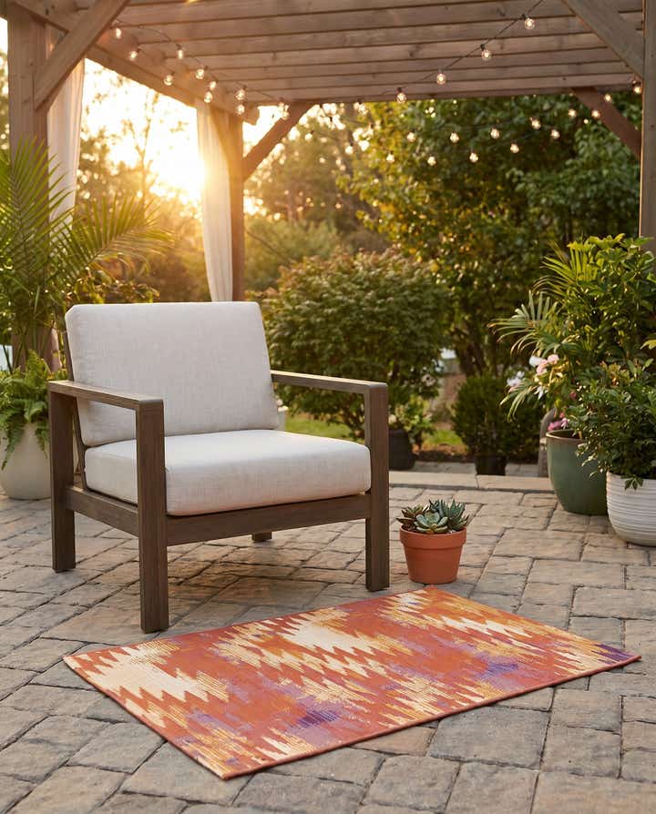 2' 2 x 3' Easy-Clean Modern Indoor / Outdoor Rug