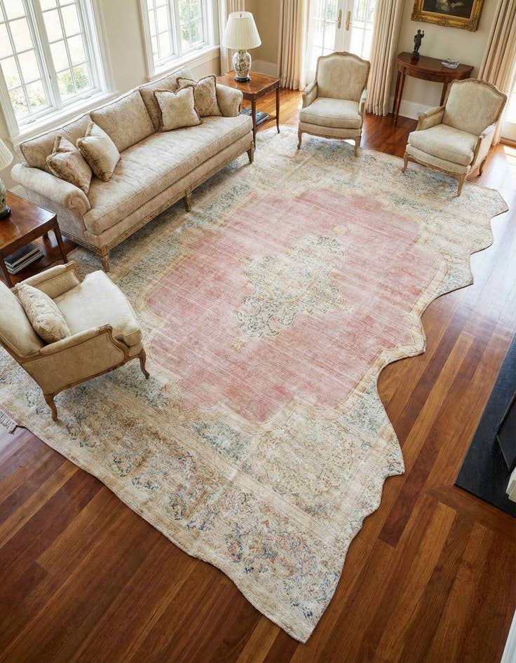 Detail image of 7' 10 x 12' Vintage Royal Wool Rug