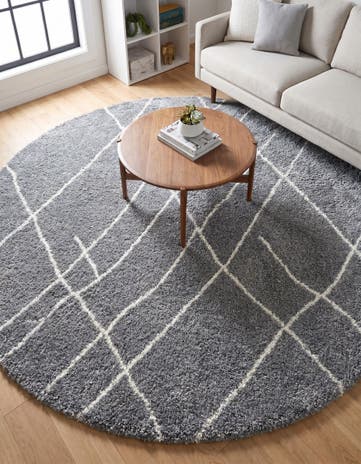 7' 10 x 7' 10 Soft Touch Shag Round Rug