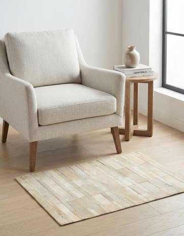 2' 2 x 3' Cowhide Rug