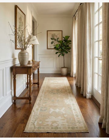 2' 8 x 10' Hand Knotted Oushak Wool Runner Rug