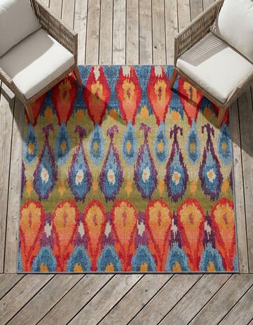 5' 3 x 5' 3 Easy-Clean Modern Indoor / Outdoor Square Rug