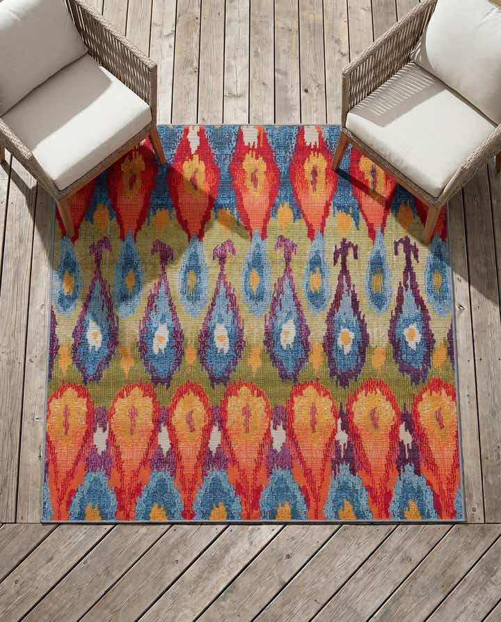 5' 3 x 5' 3 Easy-Clean Modern Indoor / Outdoor Square Rug
