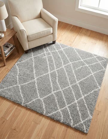 4' x 4' Soft Touch Shag Square Rug
