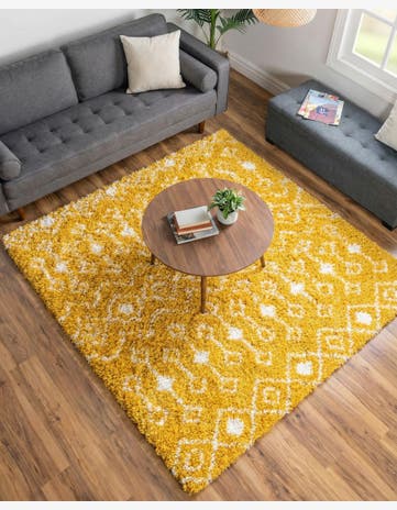 7' 10 x 7' 10 Moroccan Trellis Shag Square Rug