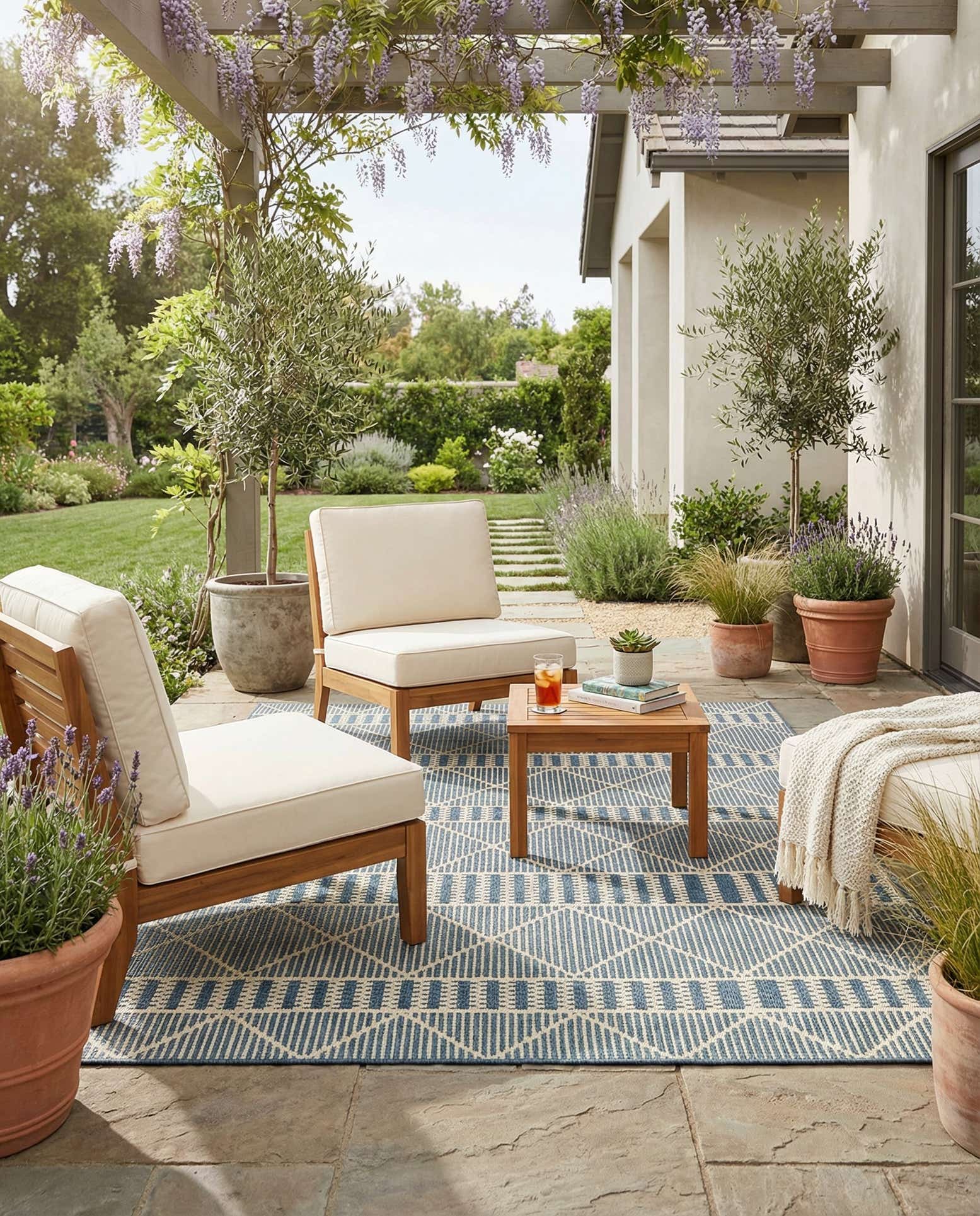 6' x 6' Easy-Clean Trellis Indoor / Outdoor Square Rug