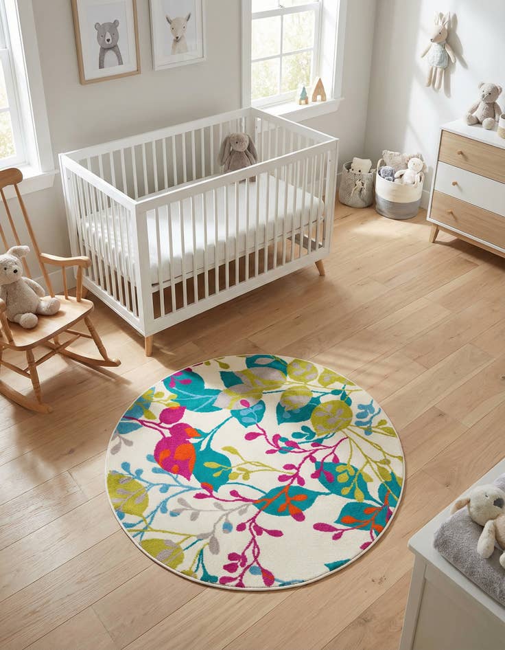 Detail image of 3' x 3' Azalea Round Rug