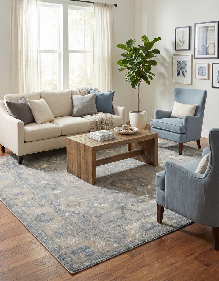 Detail image of 8' x 10' Viola Rug