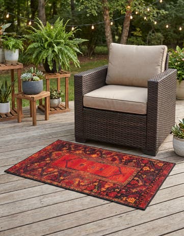 3' 3 x 5' 3 Easy-Clean Tribal Indoor / Outdoor Rug