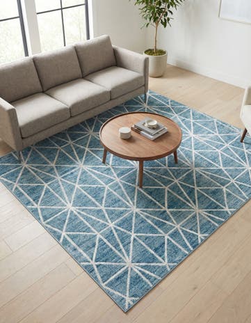 7' x 7' Lattice Trellis Square Rug