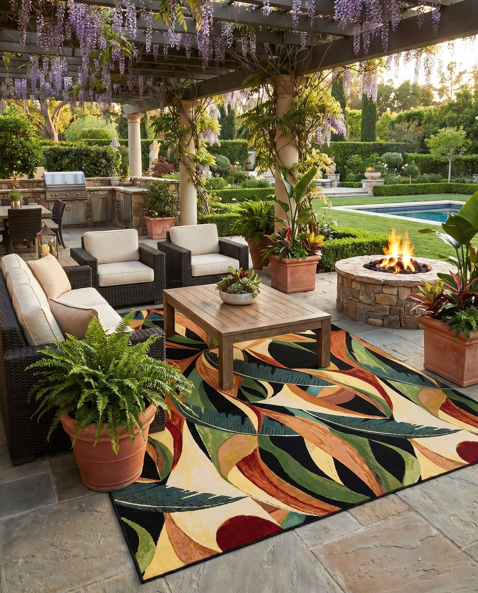10' x 13' Easy-Clean Botanical Indoor / Outdoor Rug