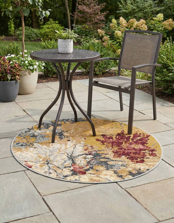 Detail image of 3' 3 x 3' 3 Washable Modern Indoor / Outdoor Round Rug