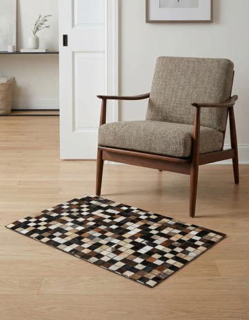 2' x 3' Cowhide Leather Rug