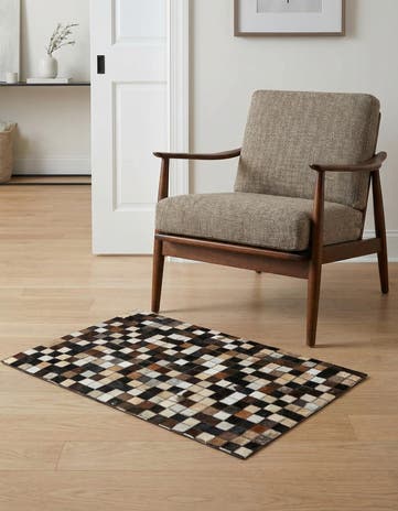 2' x 3' Cowhide Leather Rug
