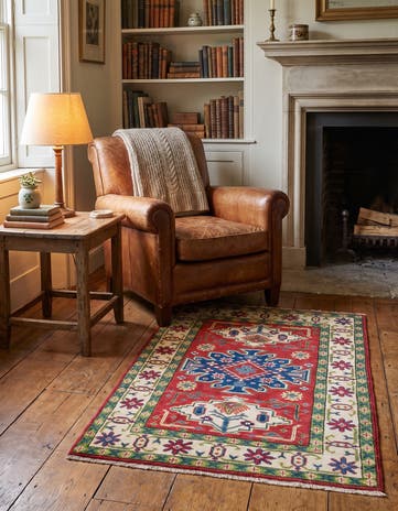 2' 8 x 4' Hand Knotted Kazak Rug