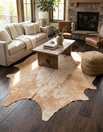 5' 10 x 7' Cowhide Leather Rug