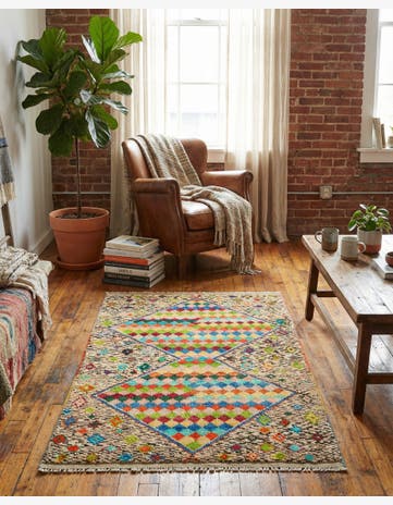 2' 8 x 4' 2 Hand Knotted Balouch Wool Rug