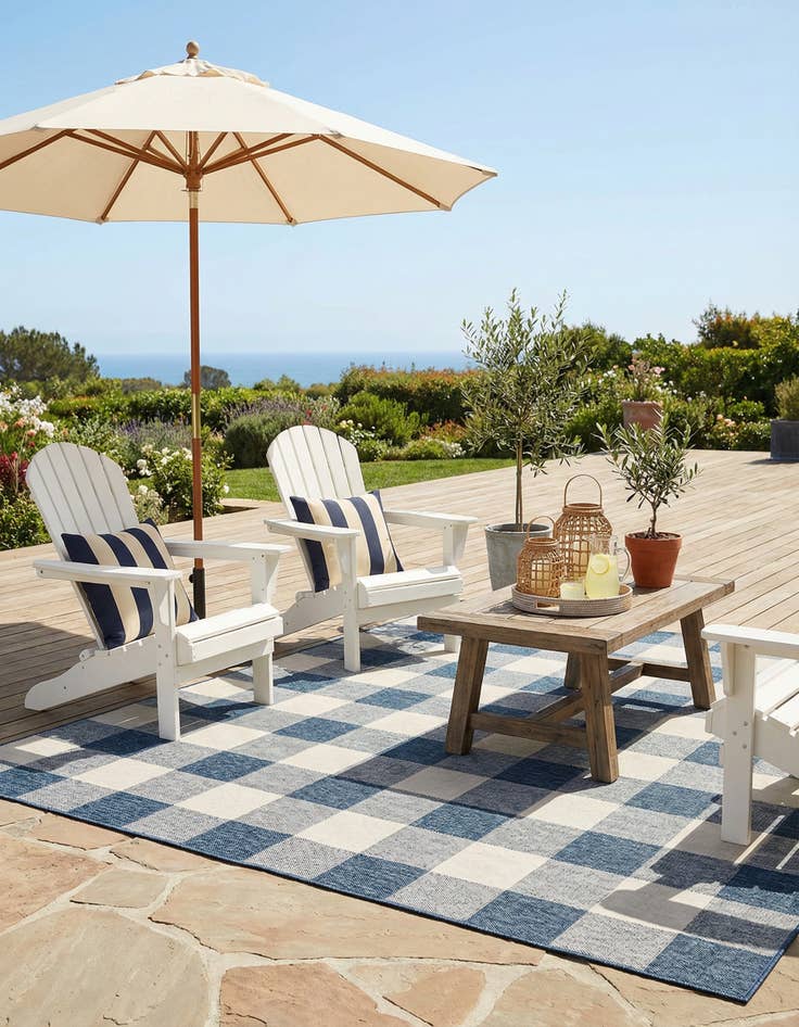 Detail image of 10' x 10'  Washable Checkered Indoor / Outdoor Square Rug