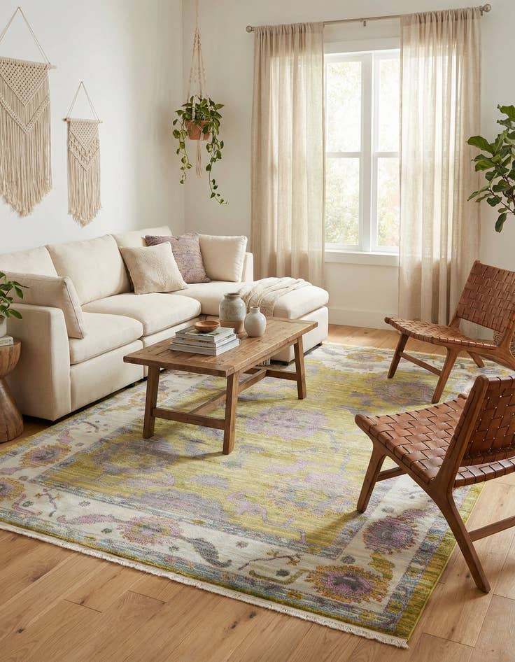 Detail image of 8' 2 x 10' Paragon Rug