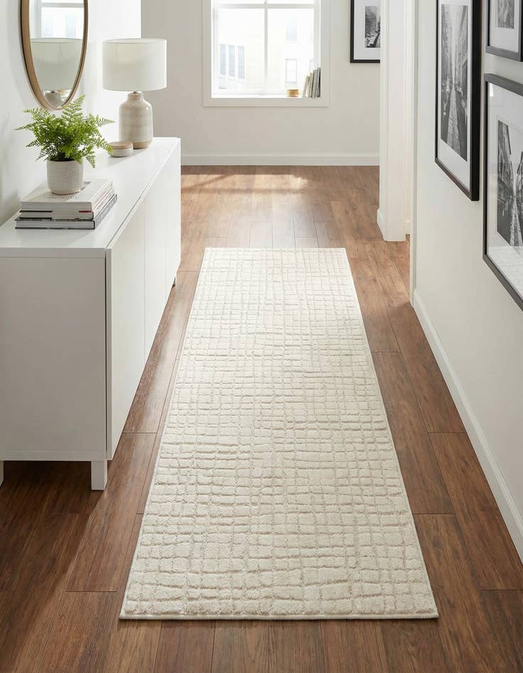 Detail image of 2' 2 x 6' Textura Designer Runner Rug