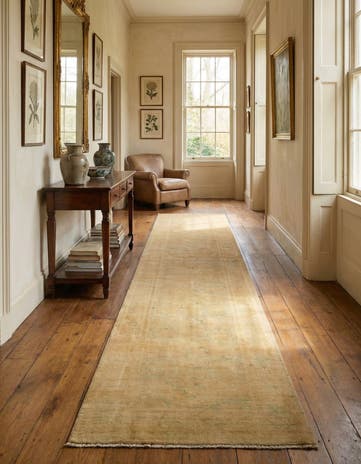 2' 7 x 9' 7 Hand Knotted Oushak Wool Runner Rug