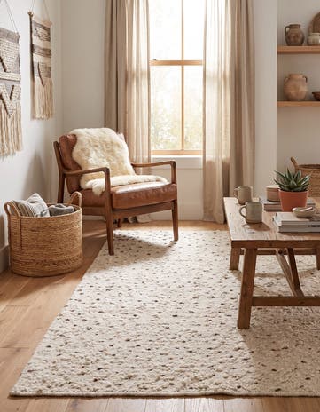 4' 1 x 5' 11 Hand Knotted Moroccan Wool Rug