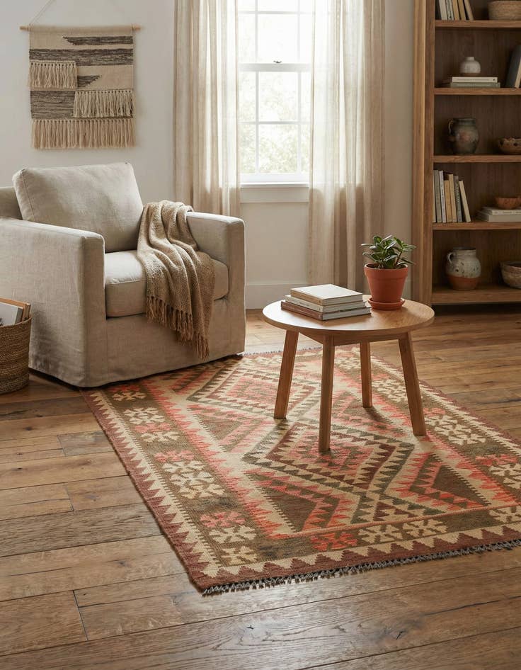 Detail image of 3' 3 x 4' 10 Hand Woven Kilim Maymana Wool Rug