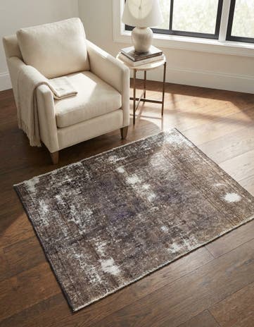 4' x 5' Hand Knotted Ultra Vintage Persian Wool Square Rug