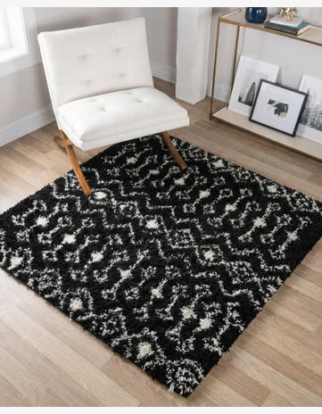 4' x 4' Moroccan Trellis Shag Square Rug