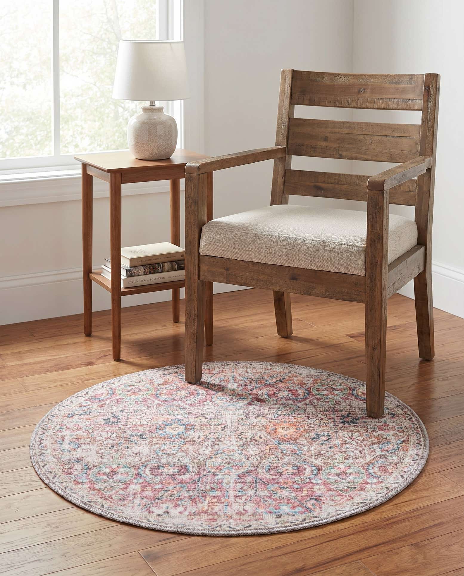 3' 3 x 3' 3 Washable Nostalgia Round Rug