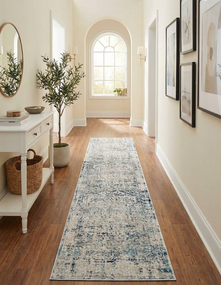 Detail image of 2' x 10' Finsbury Runner Rug