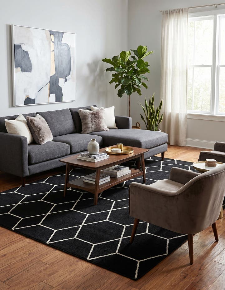 7' 10 x 10' Lattice Frieze Rug