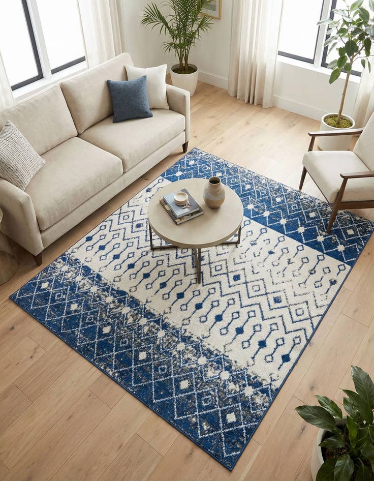 Detail image of 6' x 6' Moroccan Trellis Square Rug