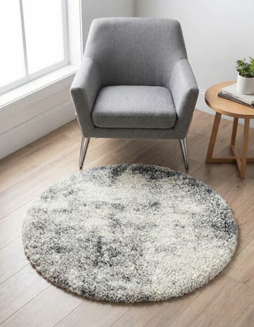 3' 3 x 3' 3 Soft Touch Shag Round Rug