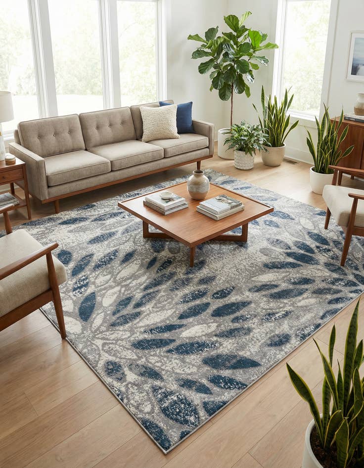 Detail image of 8' x 8' Charleston Square Rug