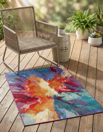 3' 3 x 5' 3 Easy-Clean Modern Indoor / Outdoor Rug