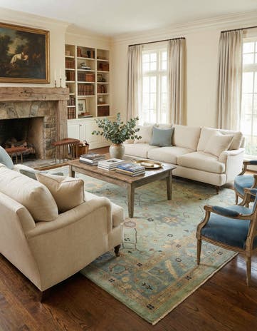 8' 1 x 10' Hand Knotted Oushak Wool Rug